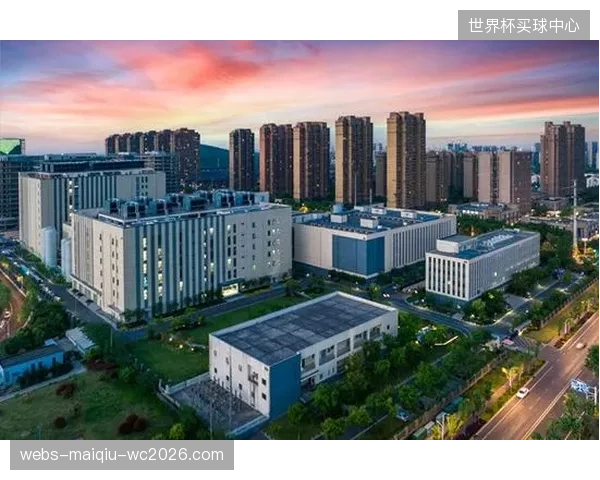 中国移动江苏公司在48小时内完成了南京奥体中心的5G-A扩容，展现了应对大型赛事的快速部署能力